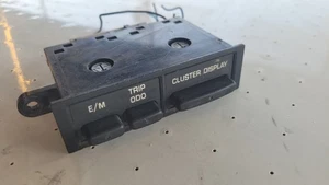 GM 14101967 switch 1991 Buick Regal E/M Trip Odo Cluster Display - Picture 1 of 3