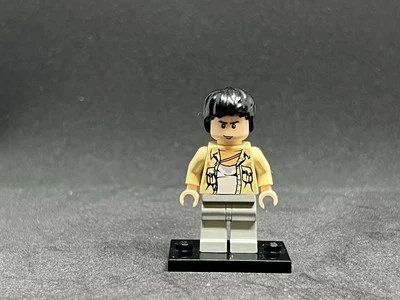 LEGO Indiana Jones Minifigura: Satipo (iaj010) Foto 1 de 4
