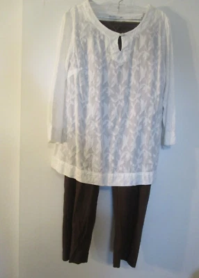 Lo último de algodón, D & D para mujer 2 piezas pantalones marrones y top blanco conjunto Foto 1 de 4