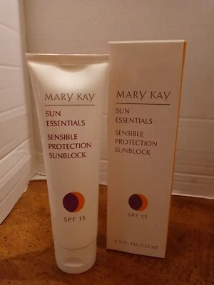 MARY KAY Sun Essentials Sensible Protection Sunblock SPF15 -  4.5 fl oz  NIB - Image 1 of 4