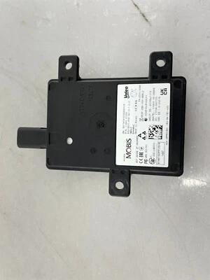 Sensor módulo punto ciego trasero derecho OEM | 2023-2024 Hyundai Sonata #L1991-5150 Foto 1 de 3