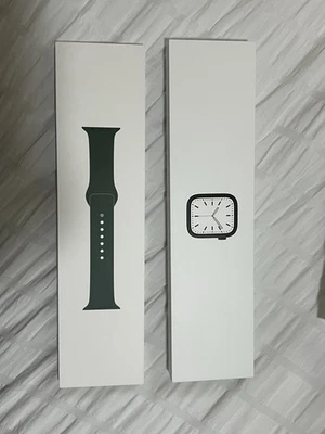 Apple Watch Series 7 45 Cellular Green Clover  - Image 1 of 4
