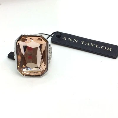 NWT ANN TAYLOR COCKTAIL RING LARGE RECTANGLE RHINESTONE SILVER TONE STATEMENT 7 - Image 1 of 4