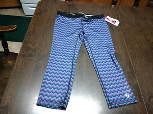 NWT Soffe Dri Multi-Colored Capri's Size Junior Small - Picture 1 of 2