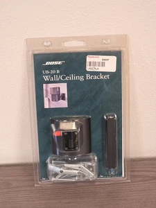 BOSE UB-20B Wand-/Deckenhalterung Surround Sound Lautsprecherhalterung - Schwarz - Bild 1 von 2