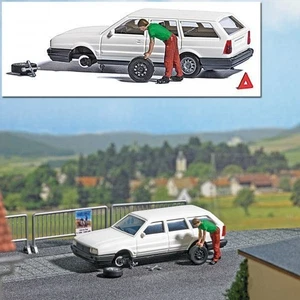 Explosión de neumáticos de carretera Busch # 7827 1:87, VW Passat Wagon, conductor, accesorios - Imagen 1 de 1