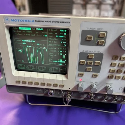 MONITOR DE SERVICIO MOTOROLA R2600C 400 KHZ A 1 GHZ Foto 1 de 4