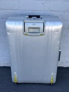 Zero Halliburton Hard Suitcase w/ Accessories  - Picture 1 of 19