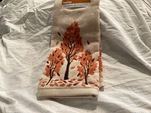 Celebrate Fall Embroidered Tree Leaves Tan Hand Towel NWT - Picture 1 of 1