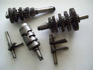 DUCATI 250 BEVEL NC TRANSMISSION GEAR ASSEMBLY USED BER - Picture 1 of 6