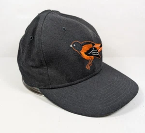 Sombrero De Colección Baltimore Orioles 6 3/4 LEER New Era Diamond Collection MLB Negro - Imagen 1 de 11