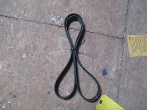 Volvo OEM V-Ribbed Belt 981792 - Picture 1 of 1