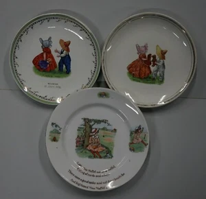 Set vintage di 3 piatti bambini (I love You, Getting Agquainted, filastrocche) - Foto 1 di 9