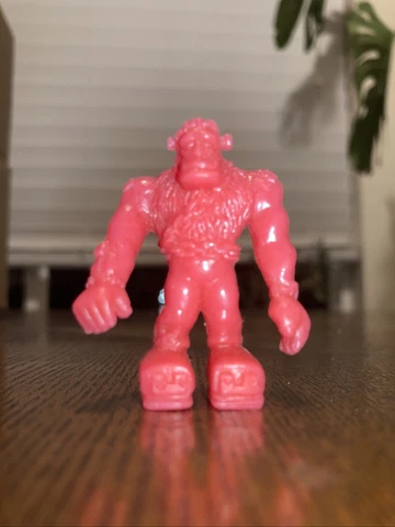 Monster In My Pocket Series 1 Figure The Monster #13 1990 Red Matchbox Cover