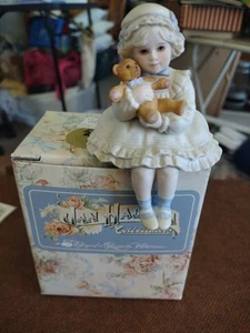 Vintage Jan Hagara "Sally" Shelf Sitter Girl Figurine Numbered N50006 - Picture 1 of 12