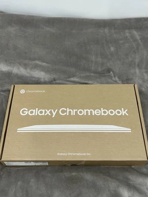 Samsung Chromebook Laptop 14" Intel Celeron, 4GB RAM, 64GB eMMC, Silver - Image 1 of 4