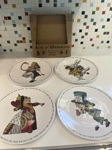 Alice in Wonderland Set 4 Melamine 10" Plates Queen White Rabbit Mad Hatter Box - Picture 1 of 7
