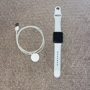Apple Watch Series 3, 38mm Aluminum Case, GPS with Charging Cord Included - Picture 1 of 6