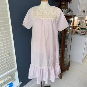 Go Softly Patio Dress Women XL Pink Embroidered Pockets Midi Lounge Muumuu House - Picture 1 of 9