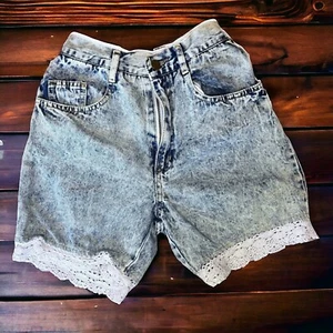 Vintage Shorts Womens Small Blue Jean Acid Wash Lace Hem High Rise 90s Y2K - Picture 1 of 10