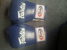 Fairtex Boxing Gloves 10 oz lace up gloves 
