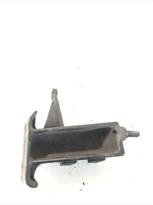 Volvo S80 Engine Mount Bracket 074115369 Genuine 2.5 Tdi 2002 Year - Image 1 of 4