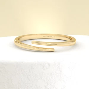 10K Yellow Gold Spiral Ring – Delicate Stackable Open-Band Ring, Gold Wrap Ring - Bild 1 von 7