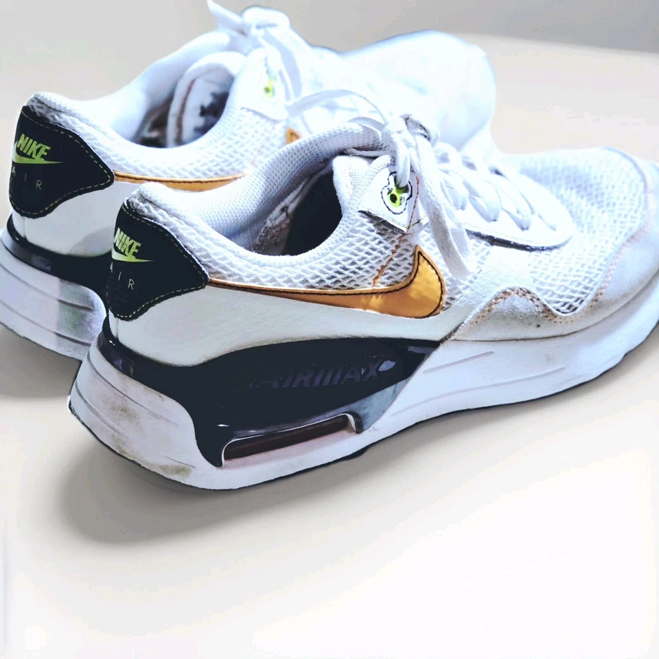 Nike Air Max SYSTM Entrenadores Rendimiento Jóvenes Zapatos de Baloncesto Talla 7Y Niños Foto 1 de 4