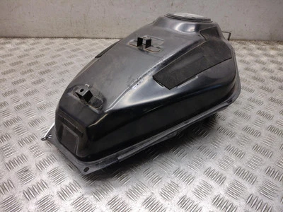 Yamaha MT-07 2017 ABS tanque de combustible Foto 1 de 4