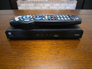 Motorola DCX700-M Digital HD MPEG-4 MR-DVR Set Top Cable Box - Picture 1 of 4