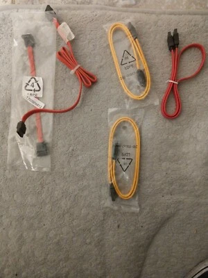 Conector de cabo Molex 68561-0037 Serial ATA SATA HDD, AWM 2752, total de 6.  - Imagem 1 de 4