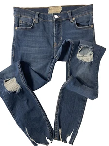 Pantalones de mezclilla para mujer Free People Distressed ajustados elásticos medianos talla 26 usados en excelente estado - Imagen 1 de 8