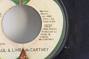 Beatles Paul & Linda McCartney US 45 Apple 1837 UNCLE ALBERT-ADMIRAL HALSEY 1975 - Picture 1 of 5