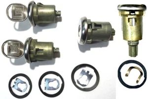 Juego de 2 llaves GM cromadas para cerradura de puerta Chevy GMC G Van tamaño completo 71-95 - Imagen 1 de 2