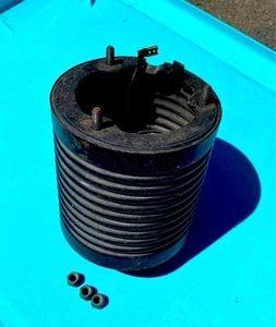 Adaptador de cubo de volante Cuda Challenger Crush Can 1970-74 E-Body OEM - Imagen 1 de 1