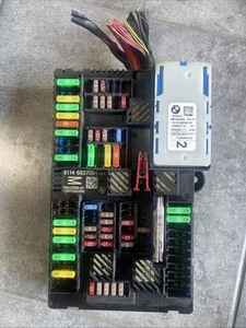 2017 - 2023 BMW 530I G30 FUSE JUNCTION RELAY BOX BLOCK MODULE OEM 61146837091 - Picture 1 of 4