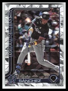 2025 Topps Diamante Foil #157 Jesus Sanchez - Picture 1 of 2
