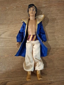 Disney Store Aladdin Singinging Duet bambola figura canta (funzionante) - Foto 1 di 5