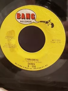 DEREK 7" 45 RPM "Cinnamon" & "This Is My Story" VG condition - Imagen 1 de 4