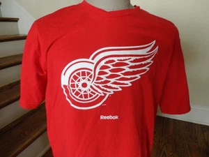 Red Reebok Detroit Red Wings NHL Hockey Cotton T-shirt Adult XL VERY NICE - Picture 1 of 4