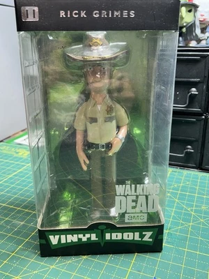 NUEVO Funko Vinilo Idolz: Walking Dead - Figura Juguete Rick Grimes Foto 1 de 4