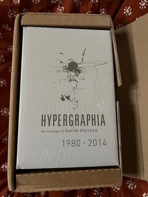 Hypergraphia The Writings Of David Sylvian 1980-2014 Hardcover Brand New  RARE! Foto 1 de 4