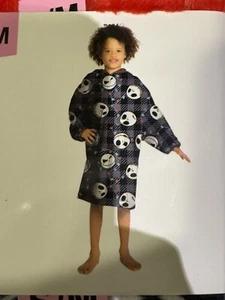 Disney Nightmare Before Christmas Kids Oversized Hooded Pullover Robe Size S/M - Picture 1 of 4