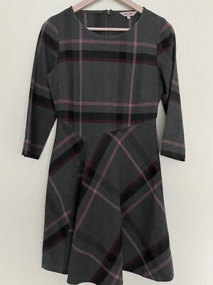Vestido MIDI FASE OCHO Gris Rosa Cuadros Tartán Reino Unido Talla 10 Línea A Mangas 3/4 Cálido Foto 1 de 4