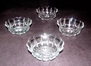 5 Vintage Arcoroc France Thumbprint Clear Glass Bowl 1.75" H x 4.5" W. Scalloped - Picture 1 of 5