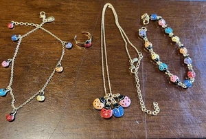 Conjunto de collar vintage Joan Rivers Ladybug con 4 dijes, pulsera, tobillera y anillo WOW - Imagen 1 de 15