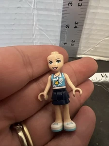 Lego mini figure Stephanie - Picture 1 of 4