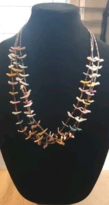 Collar Heishi Vintage Zuni Bird Fetish 3 Hilos - Imagen 1 de 3