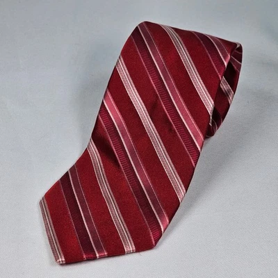 Gravata de seda listrada rosa branca vermelha masculina DKNY negócios formal Natal bengala doce - Imagem 1 de 2