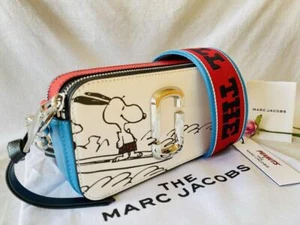 MARC JACOBS Snapshot Bag 101 Peanuts Snoopy Shoulder Camera Bag Multi Outlet - Picture 1 of 8